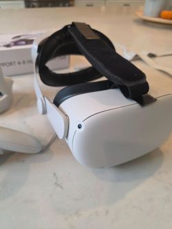Meta Quest 2 VR Headset + Elite Head Strap + 2 Controllers