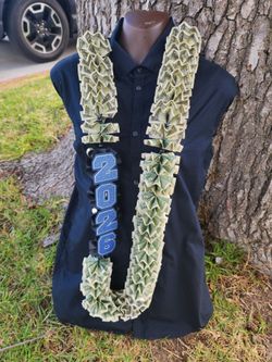 Graduation lei