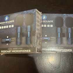 dual Wire Less Podcast Microphones