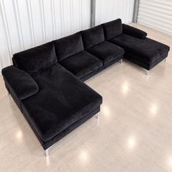 Couch Sectional Large Black Velvet | Like New