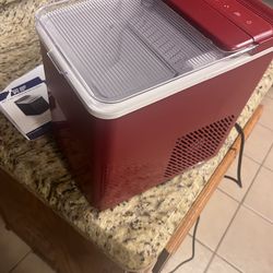 Portable Ice machine