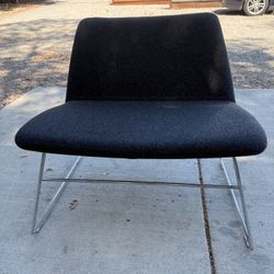 Hightower Modern Lounge Chair - Sleek