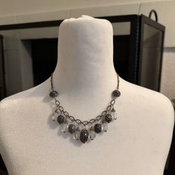 Lily Pearl Filigree Drop Necklace