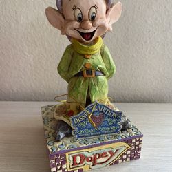 Walt Disney showcase collection Dopey “Simply adorable “ Jim Shore