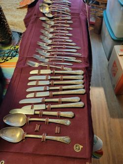 Vintage Silver-Tone Flatware Cutlery Set