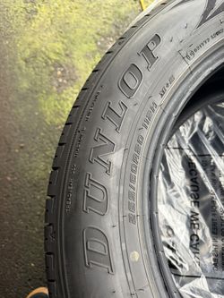 Like-New OEM Tires – Dunlop Grandtrek PT22 (265/60R20) – Set of 5