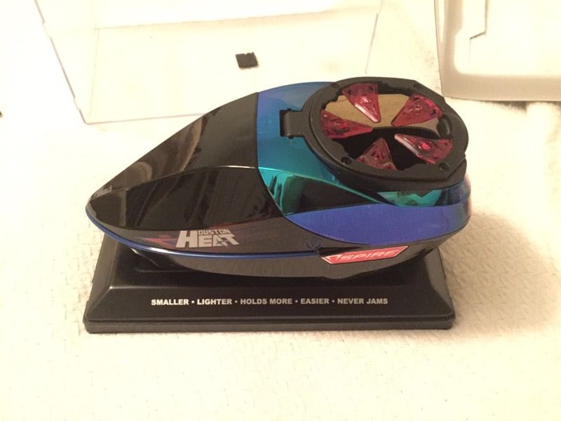 New Virtue Spire 200 Houston Heat with Speed feed Paintball Hopper / Loader