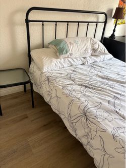 full size bed