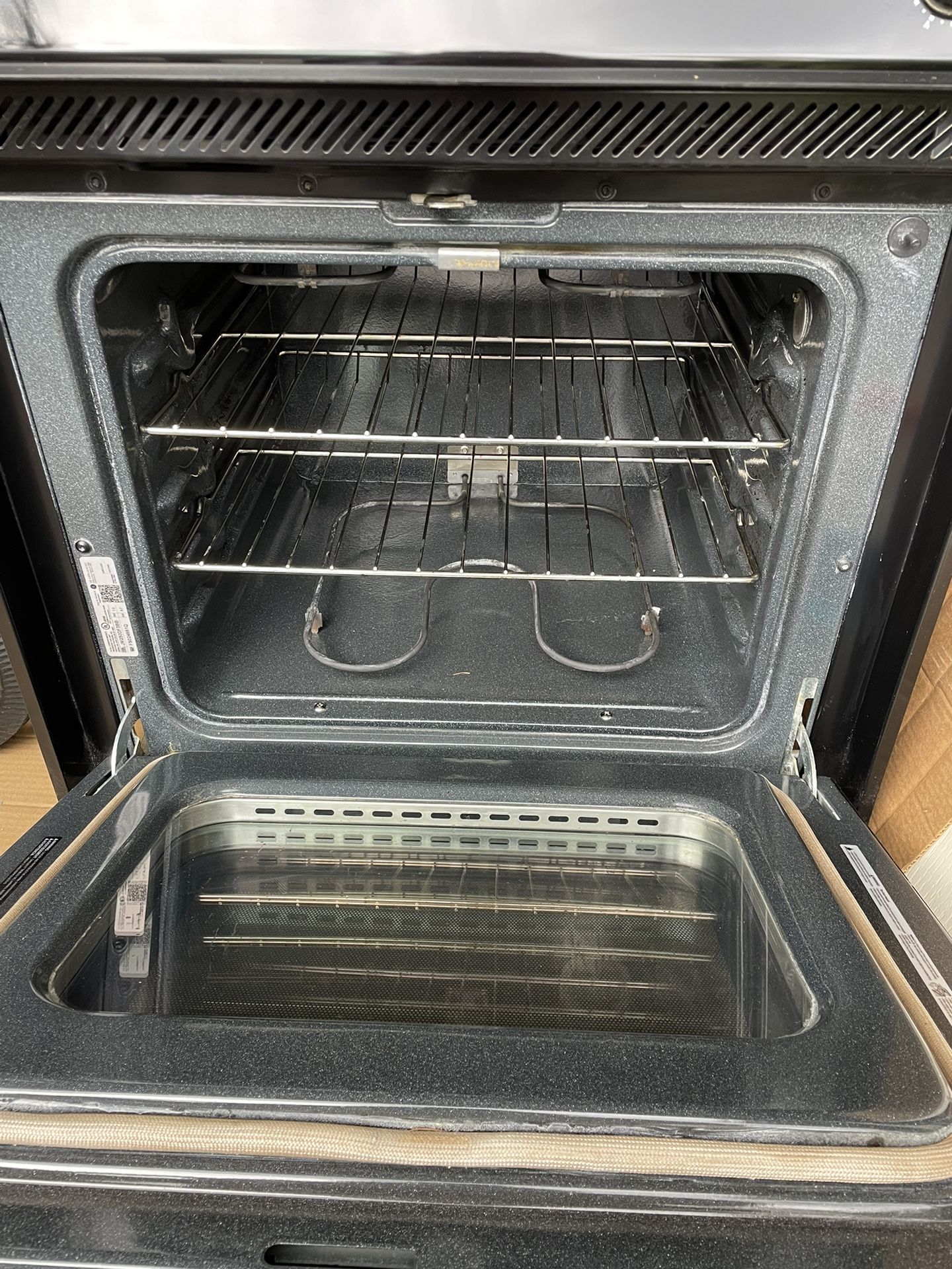 27” GE Drop In Stove for Sale in Covington, WA OfferUp