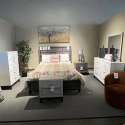 4PC Queen Bed Set Gray