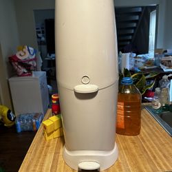 Diaper Genie