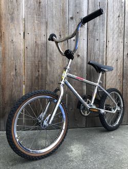Diamondback Viper Looptail Old School BMX Pitbike GT. Boss. SE Racing. Patterson. Elf. Powerlite. Dyno. Torker. Haro. Hutch. Redline. Mongoose. Skyway