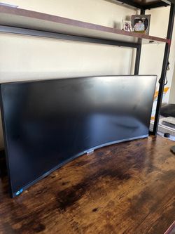 Samsung Curved Ultrawide Monitor