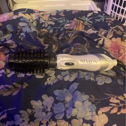 Relvlon Hairbrush Straightener 