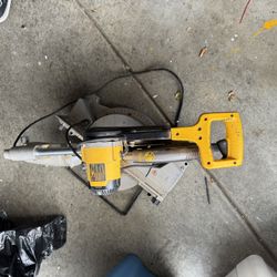 DeWalt  Skill Saw 