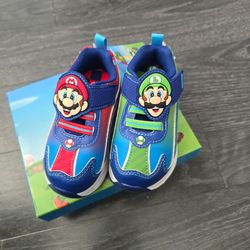 Mario & Luigi Toddler Boys Super Mario Athletic Sneakers Light-up