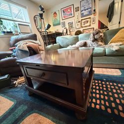 Lift-top Coffee Table