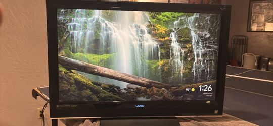 Vizio 37 in HD TV