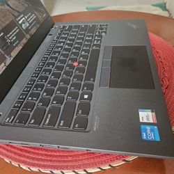 Lenovo ThinkPad T14s i5 16gb Ram 512gb NVMe SSD Drive 14" Screen 11thGen