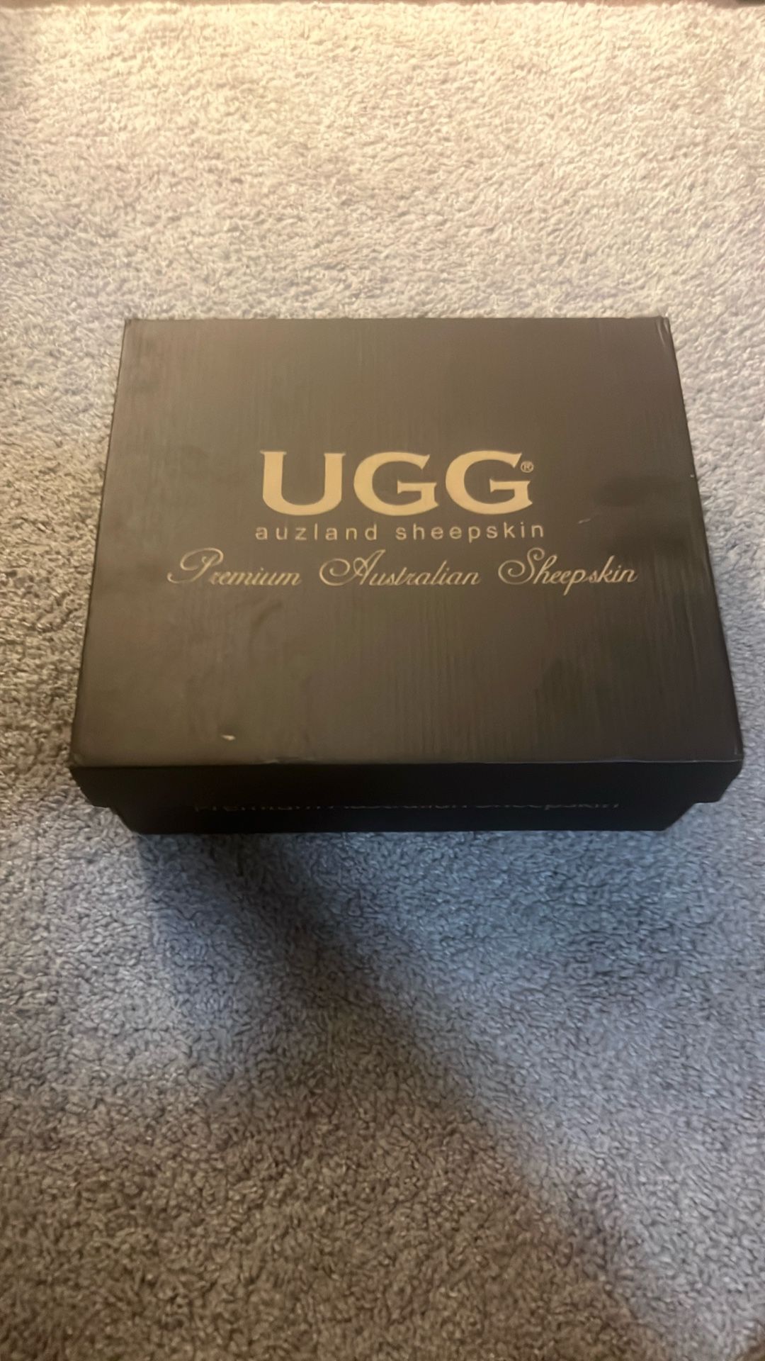 •BEST OFFER• Premium Australian Sheepskin UGGs (Chest Nut Color Variation)