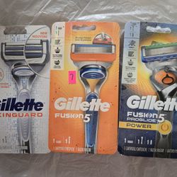 3 Gillette Men's Razors