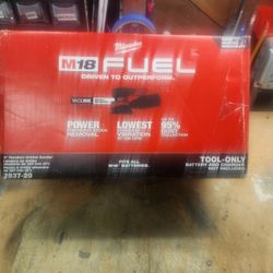 Milwaukee m18 sander