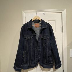 3 Levi’s Denim Jackets Size XL