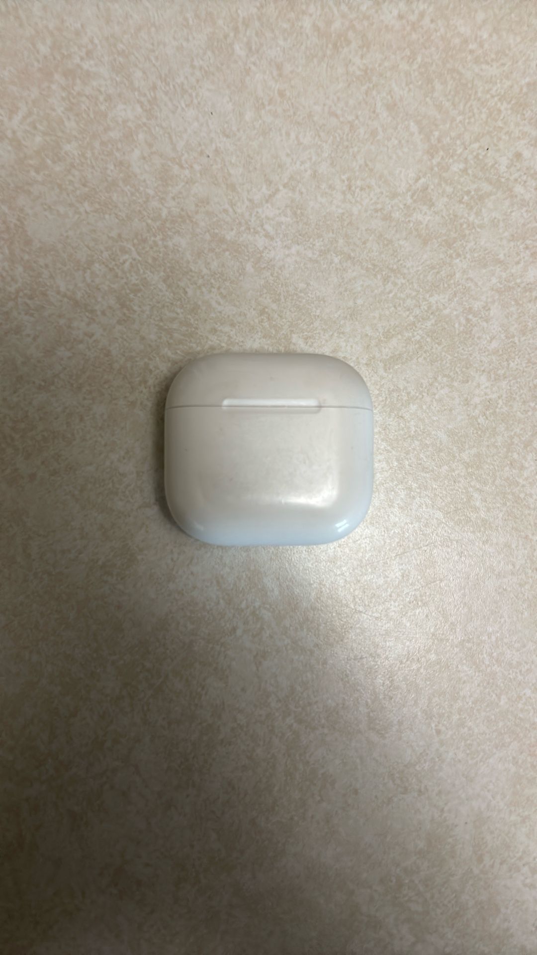 AirPods 4