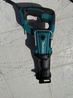 Makita Electric Demolition Hammer