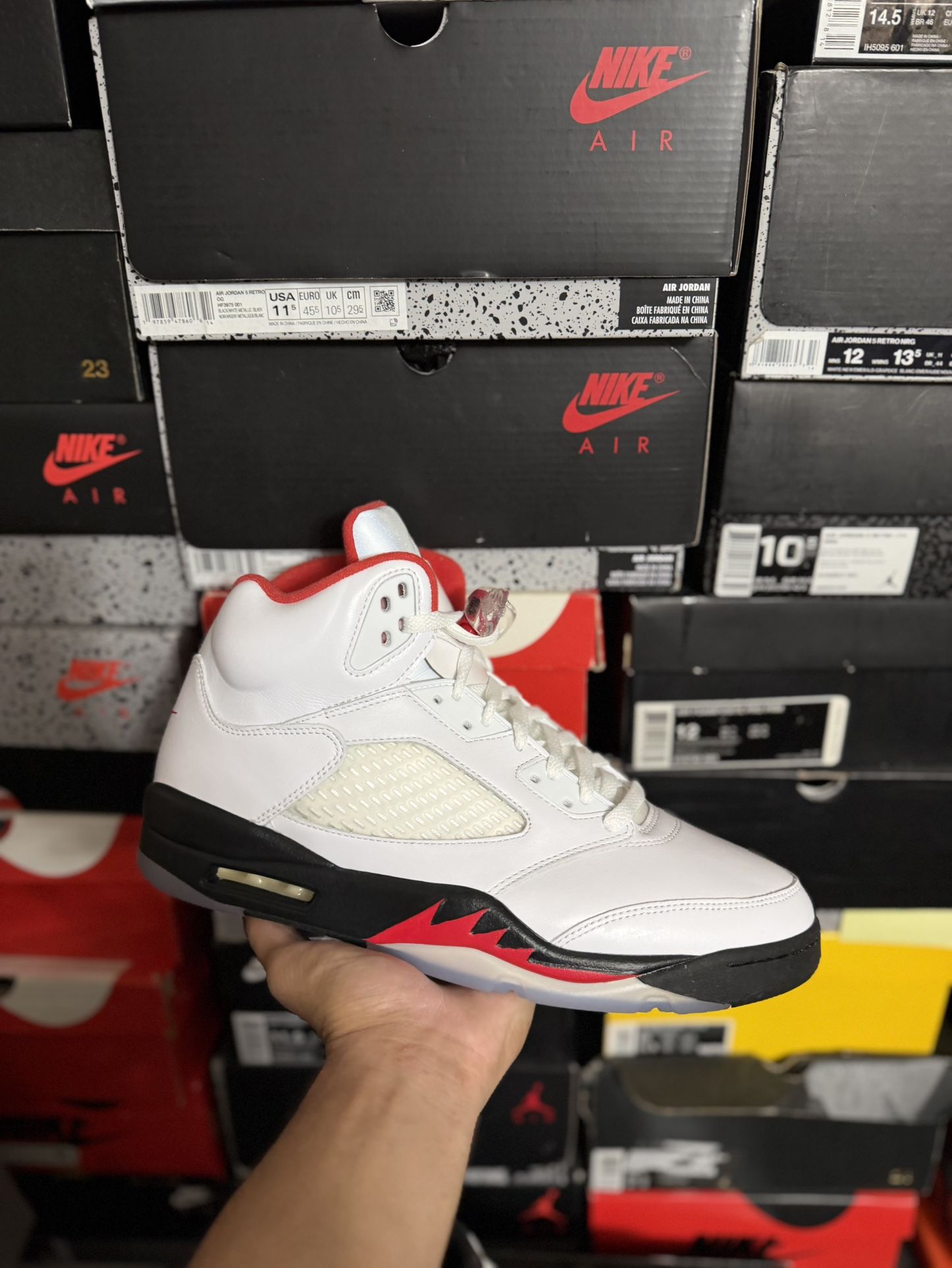 DS 2020 Jordan Fire Red 5s size 12 