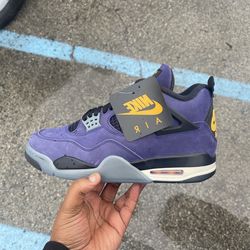 Jordan 4 laker