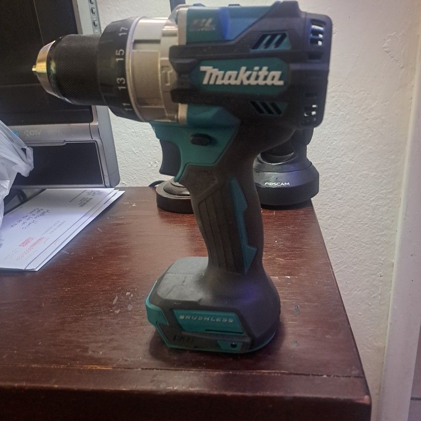 MAKITA 18V DRILL XPH14 for Sale in Tucson, AZ OfferUp
