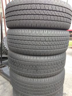 275-60-20 goodyear wrangler 85%