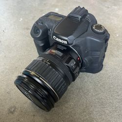 Canon 40D with 28-135mm lense