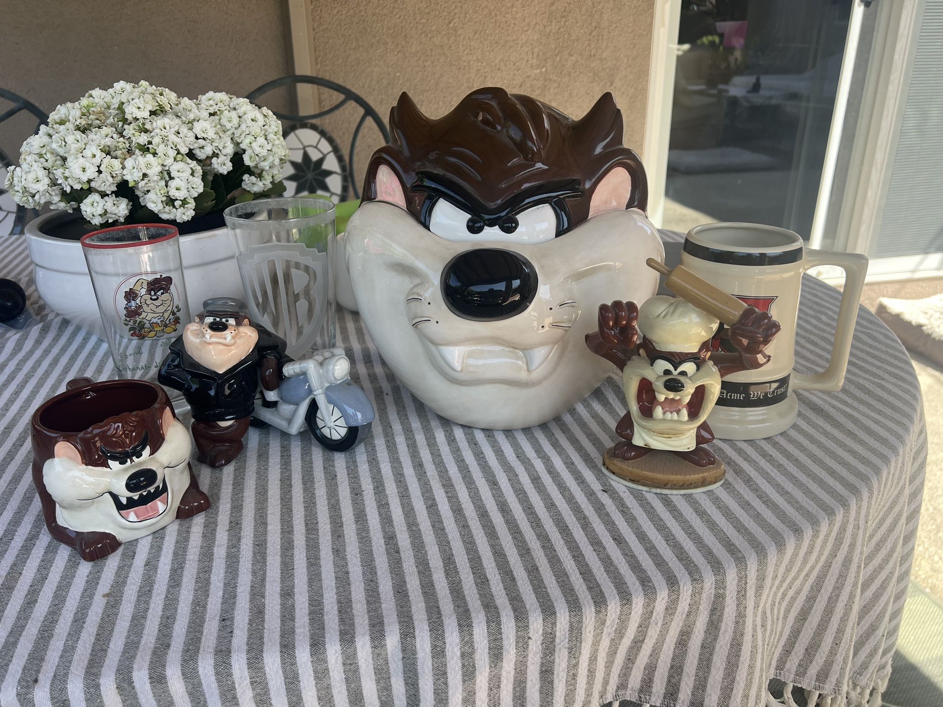 Tasmanian Devil Early 90s Warner Bros. Collection