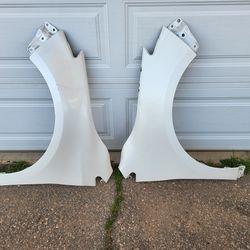 2013 - 2018 Toyota Avalon Fenders oem LH & RH