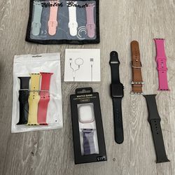  Apple Watch With Accessories