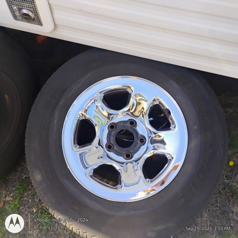 3- P265/70 R17 Tires Mounted On 17in 5- Lug Rims.