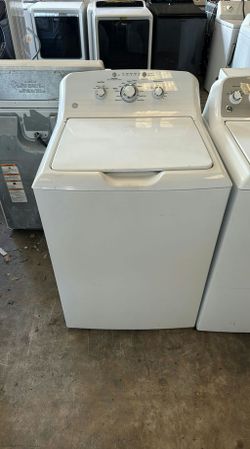 GE Top Load Washer - Multiple Cycles Large Capacity