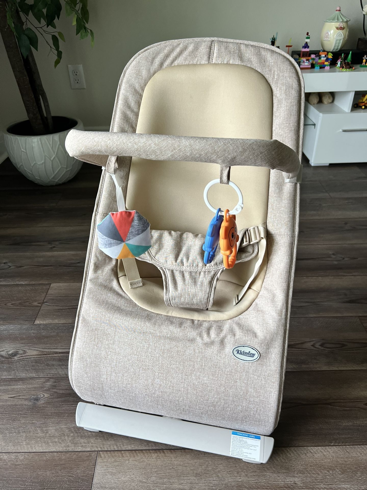 Kidsview 3 Point Safety Baby Bouncer For Infants