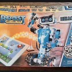 LEGO Boost Creative Toolbox 17101 • 847 pcs • 5‑in‑1 Coding Robot Kit • NEW Sealed/ crushed box