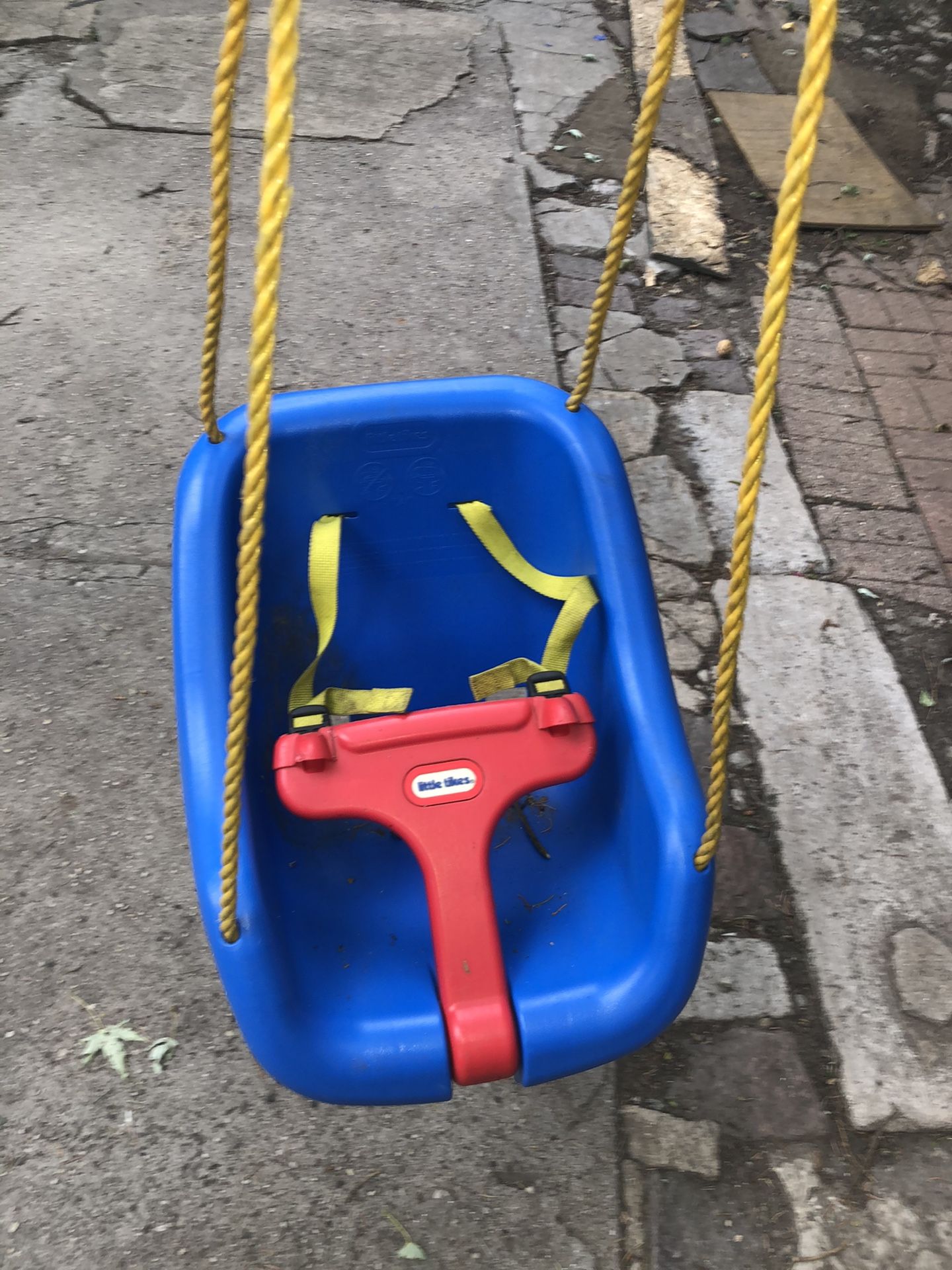 Little tikes Swing for (toddler)