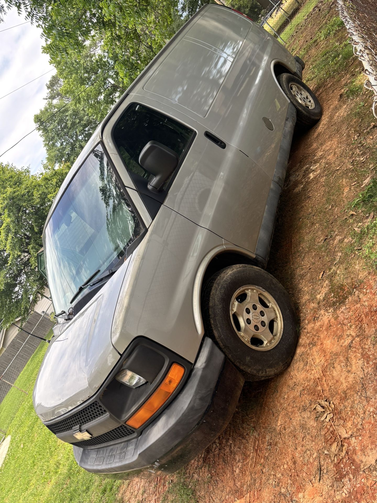 2005 Chevy Express 1500
