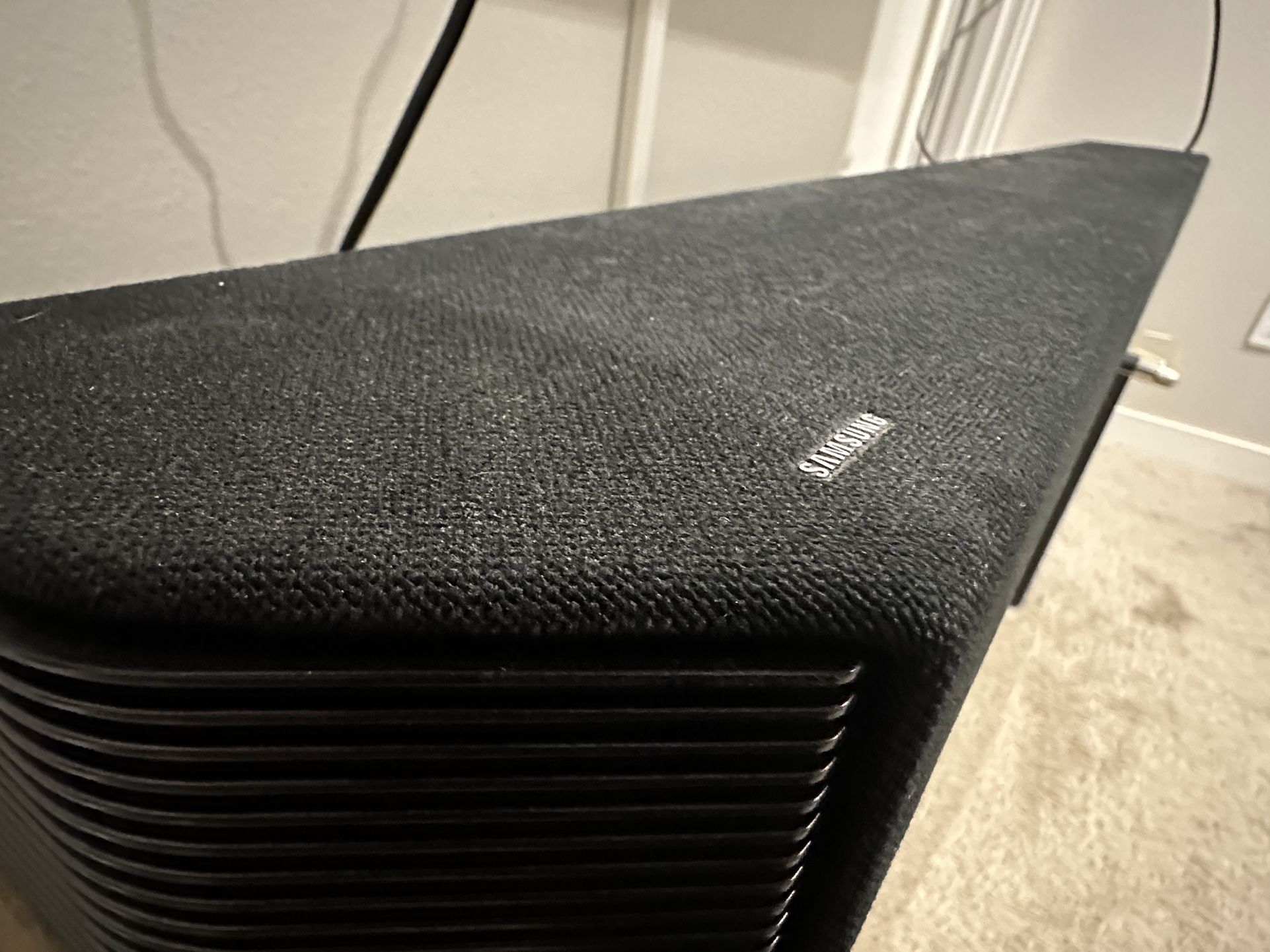 Samsung Q900A Soundbar & Wireless Subwoofer