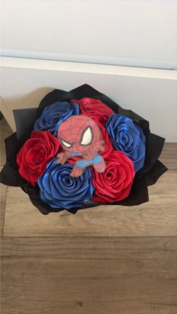 Spiderman Eternal Bouquet