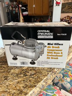 Mini Cordless Air Brush Compressor