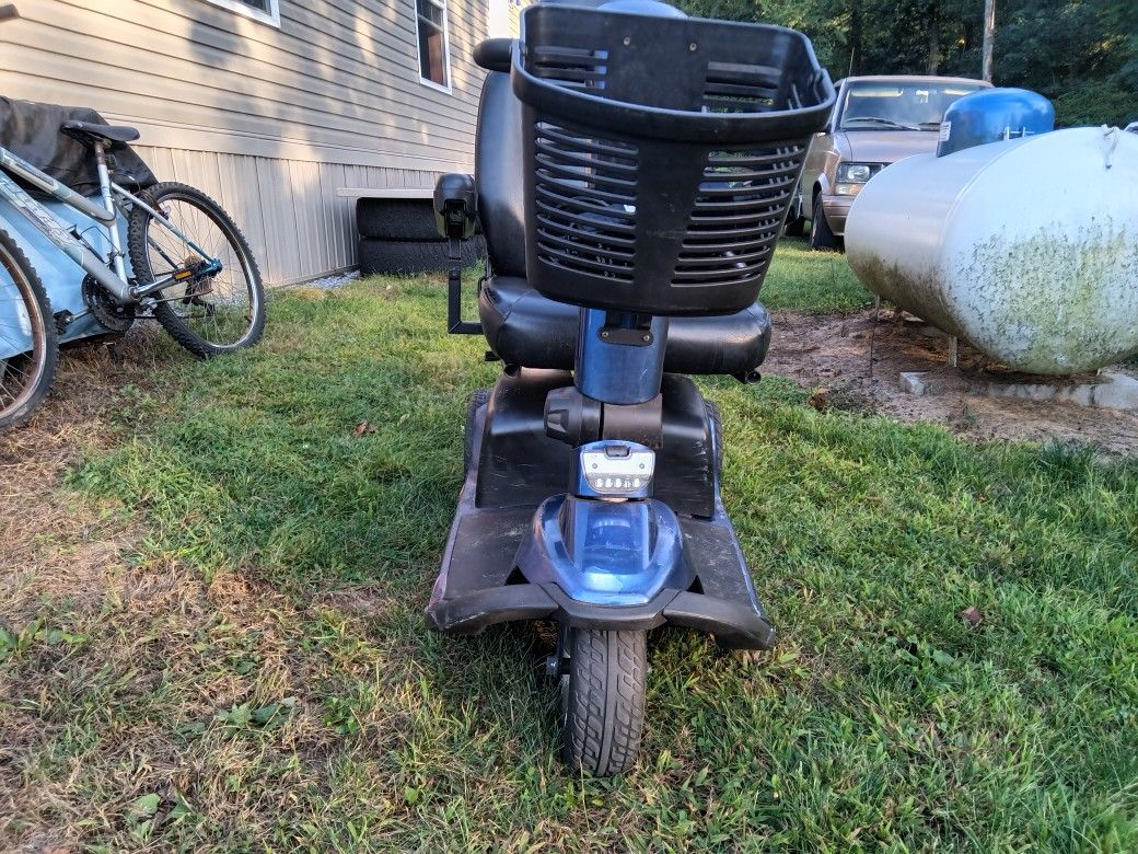 Pride Mobile Scooter