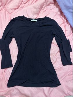 navy blue long sleeve shirt