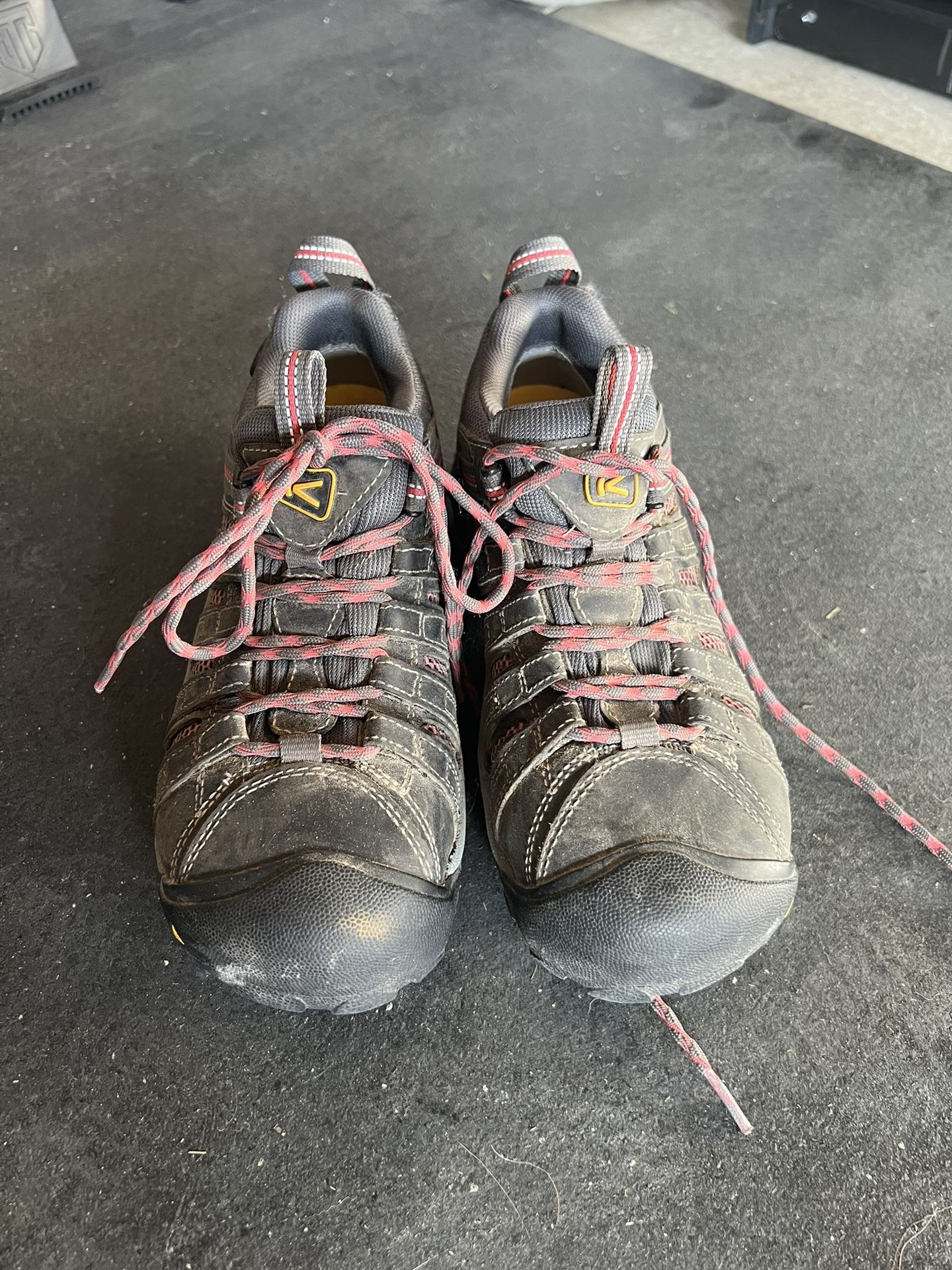 Keen Women’s Steel Toe Boots, Size 7