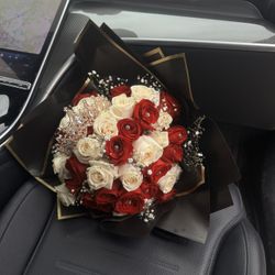 beautiful 50 ct bouqet of flowers